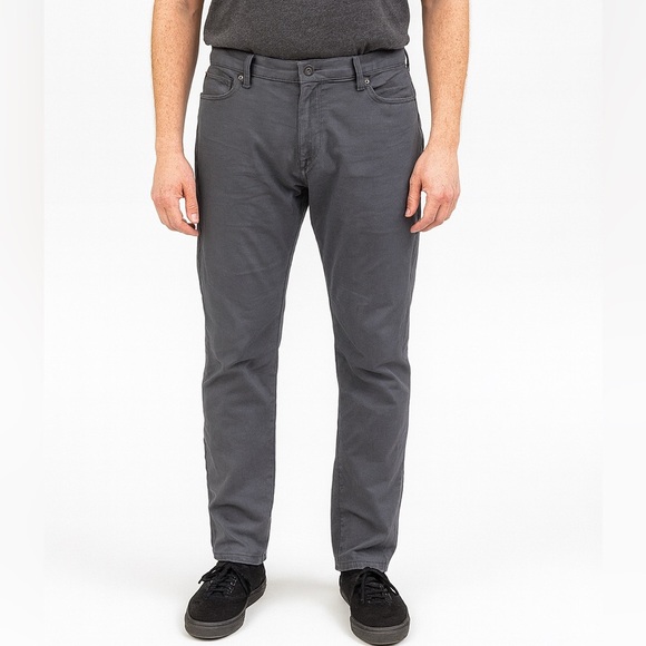 Dockers Size 32 Straight Leg Grey Pants. - Picture 1 of 10